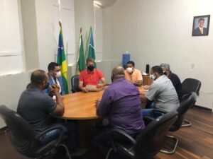 Prefeitura de Laranjeiras paga 13º de 2020 nesta quarta (21)