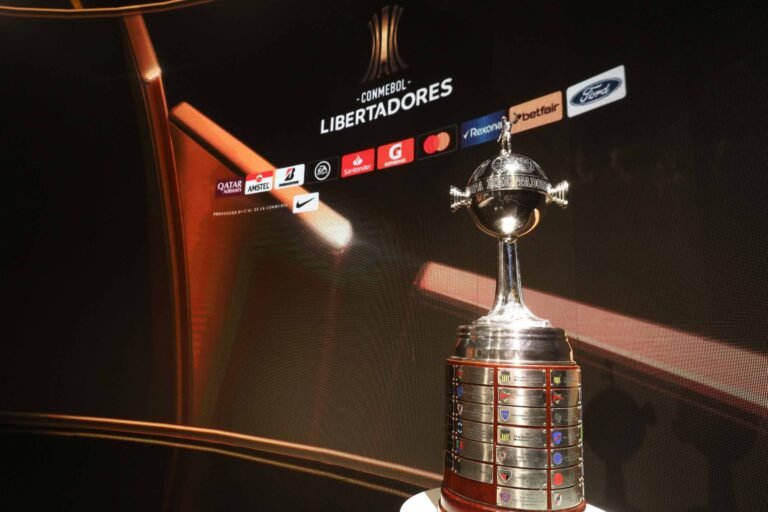 Veja como ficou o sorteio de grupos da Copa Libertadores 2021