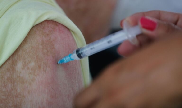 Inicia nesta segunda (12) Campanha de vacinação contra a gripe
