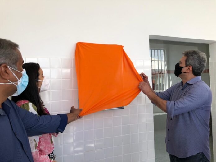 Prefeitura de Laranjeiras reinaugura posto de saúde no Cedro