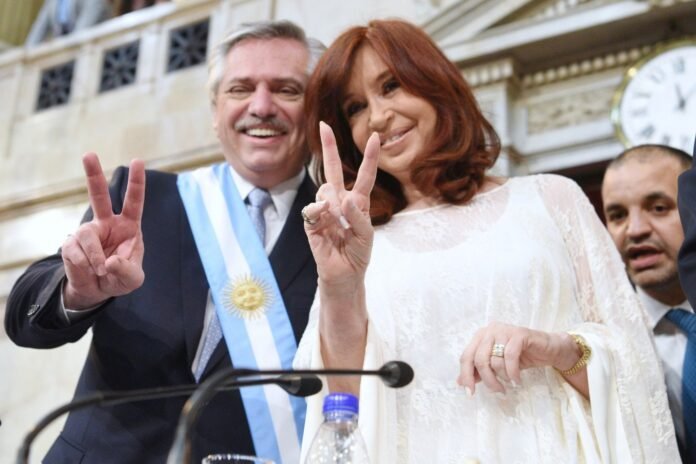 Eleições primárias da Argentina registra queda da esquerda