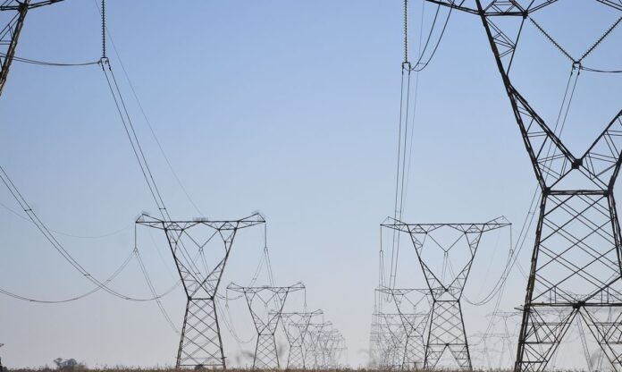 Regras excepcionais são mantidas pelo Governo no setor de energia elétrica
