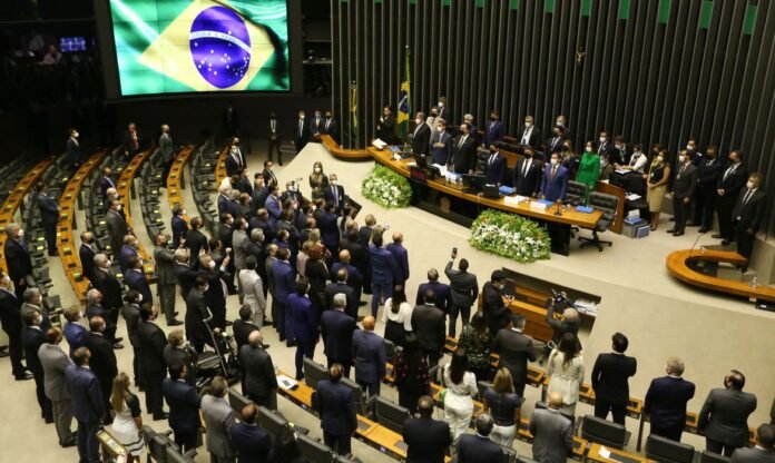 Compensação fiscal a emissoras nas eleições é garantida pelo Congresso