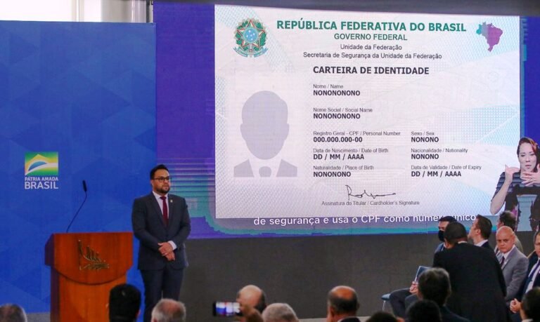 Governo Federal lança carteira nacional de identidade com registro único