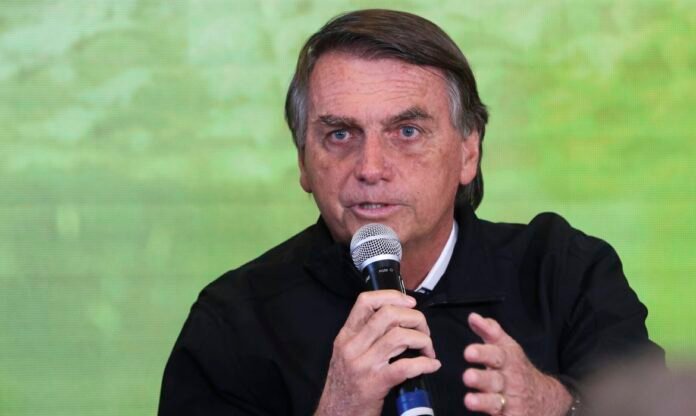 Bolsonaro anuncia que vai ao Grande Recife nesta segunda