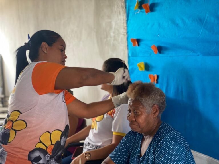 Prefeitura de Laranjeiras promove ações de cuidados e elevação de autoestima para idosos