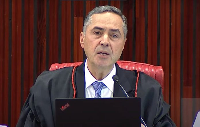 Enfermeiros ameaçam entrar em greve contra suspensão de piso salarial por Barroso