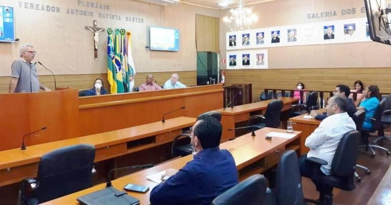 Vereadores de Laranjeiras recebem visita dos diretores da UFS