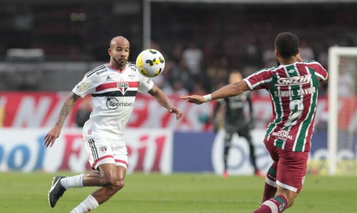 São Paulo enfrenta Fluminense pelo Brasileirão neste sábado