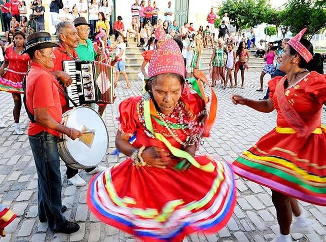 O XLVIII Encontro Cultural de Laranjeiras conta com o patrocínio da Unigel