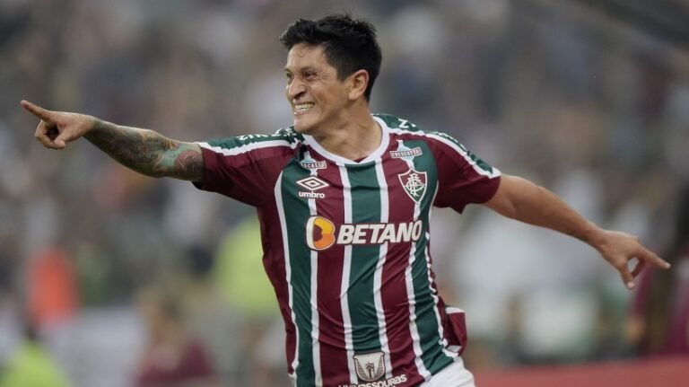 Fluminense vence clássico contra o Vasco pelo Carioca