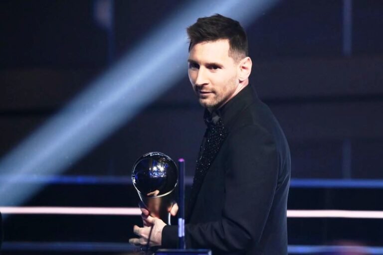 Messi é eleito pela Fifa como melhor jogador do mundo de 2022
