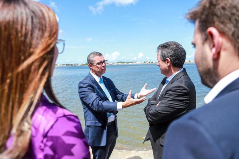 Fábio recebe visita de ministros do Governo Lula