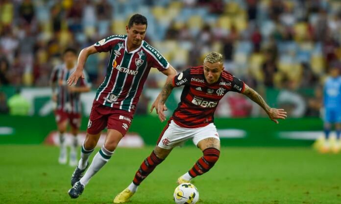 Flamengo e Fluminense decidem hoje título da Taça Guanabara