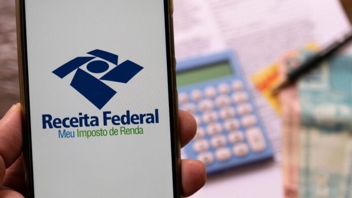 Receita abre consulta ao lote residual de restituição do IRPF de março