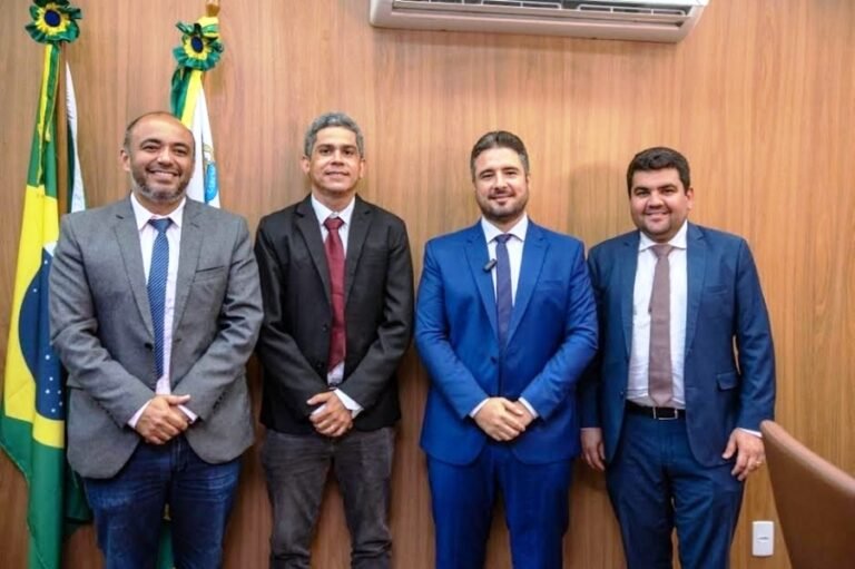 Representantes do Legislativo Municipal visitam a Câmara de Aracaju