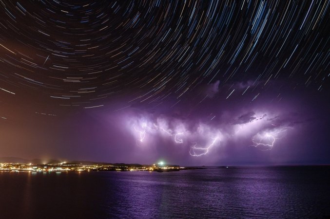 Veja como observar a chuva de meteoros mais popular do mundo que tem pico neste final de semana