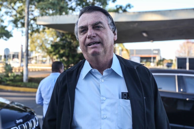 Bolsonaro é condenado no TSE à inelegibilidade pela 2ª vez