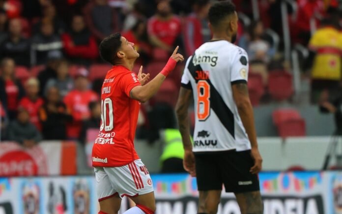 Internacional se impõe e vence o Vasco no Brasileirão