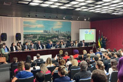 Governo de Sergipe vai manter empregados da FHS e realizar concurso da SES