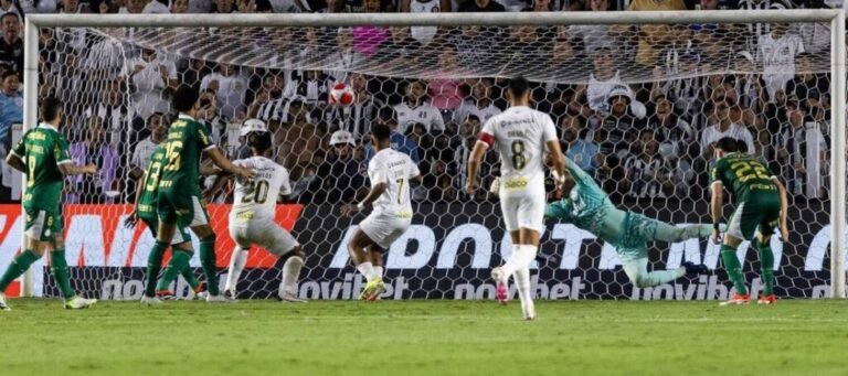 Santos bate o Palmeiras e conquista vantagem no jogo de volta na final do Paulistão