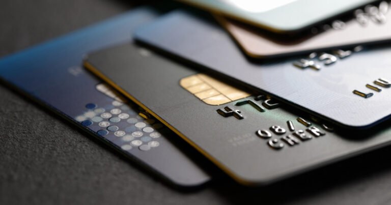 Confira boa notícia para quem usa cartões de crédito