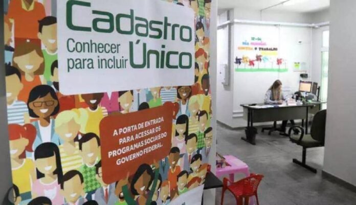 Assistência Social de Laranjeiras alerta usuários para atualização do Cadastro único