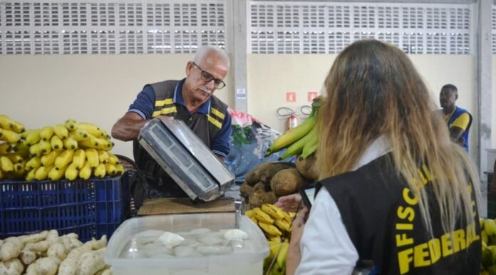 27 feirantes são notificados pelo ITPS por irregularidades nas balanças de feiras