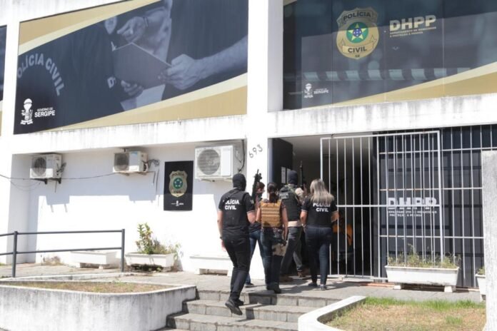 Polícia prende acusado de matar ex-companheira e ferir namorado dela em SE