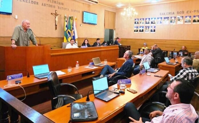 Vereadores de Laranjeiras debatem sobre criação do Bolsa-atleta