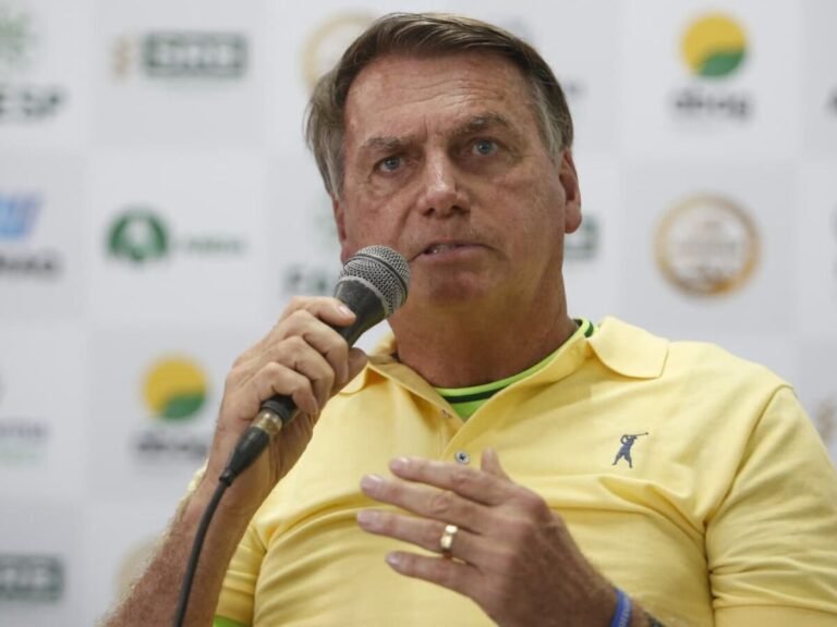 Supremo julga denúncia da PGR sob expectativa de transformar Bolsonaro e aliados em réus