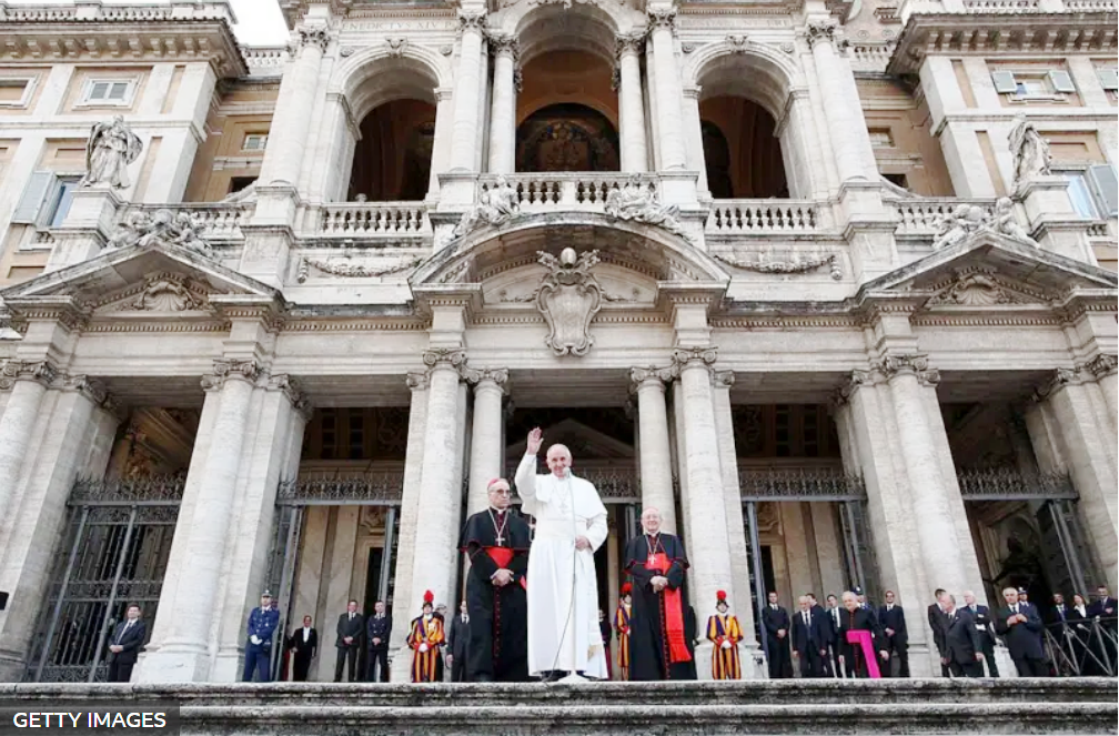 Saiba como Papa Francisco mudou funeral para que não pareça enterro de 'imperador romano'