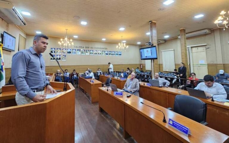 Vereadores de Laranjeiras retomam sessões legislativas deste segundo semestre
