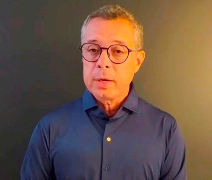 Fábio Mitidieri lamenta crise no abastecimento de água