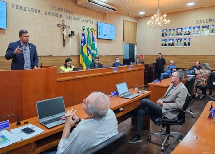 3e4bf0de-3813-463f-afb9-4ee22db752e7