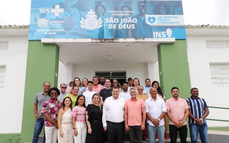 Secretário Cláudio Mitidieri e o prefeito Juca realizam visita técnica ao Hospital São João de Deus