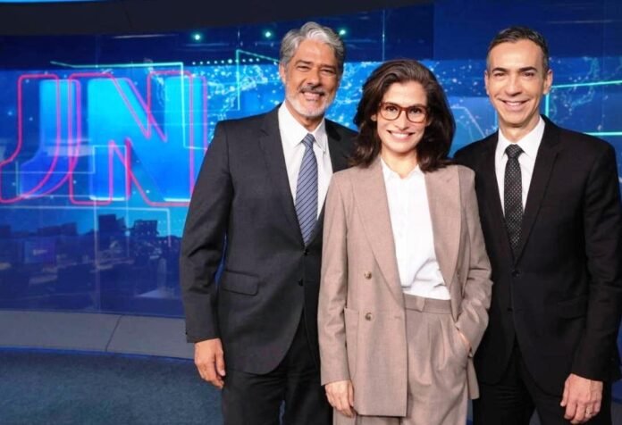 Saída de William Bonner não derruba audiência do Jornal Nacional