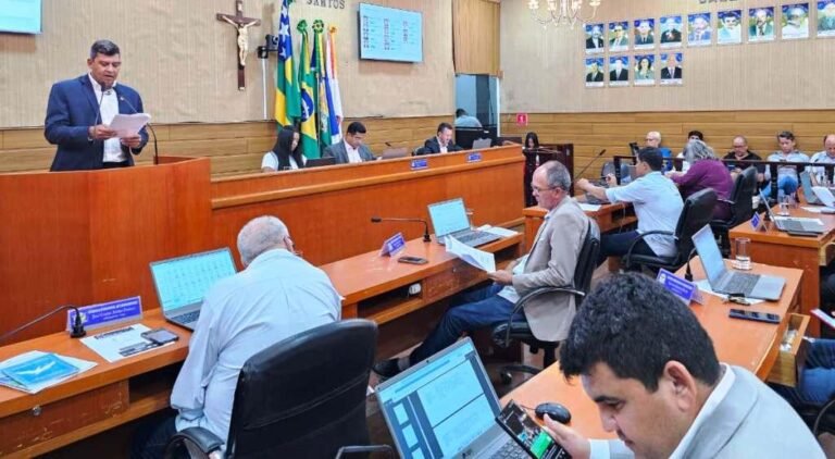 Câmara de Laranjeiras retoma atividades legislativas e abre trabalhos de 2026
