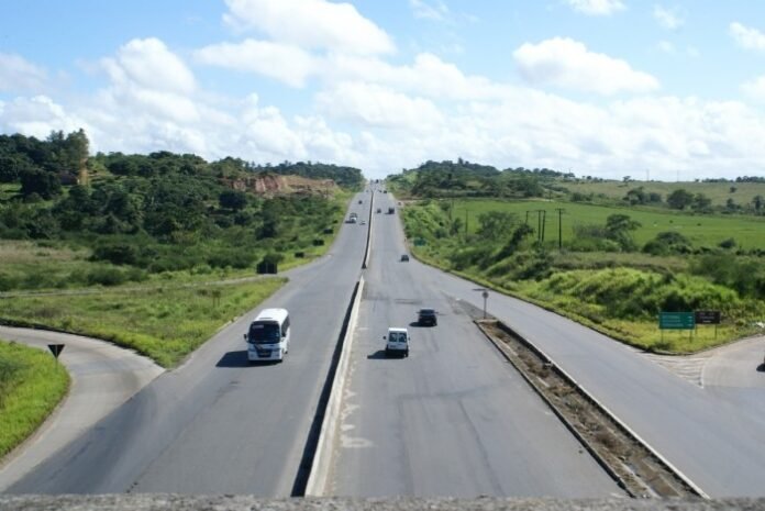 Interdição na BR-101 hoje: trecho em Maruim segue bloqueado até 16h deste sábado