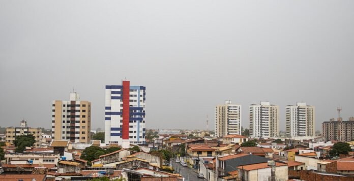 Sergipe mantém alerta de chuvas intensas até quarta-feira (4); acumulados podem superar 50 mm por dia