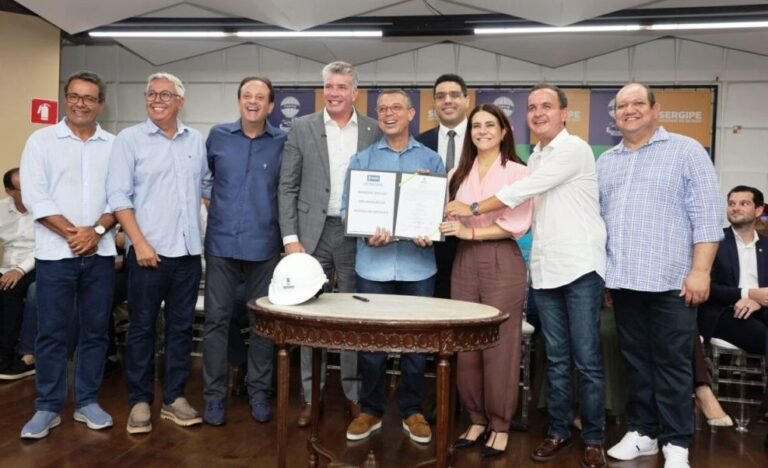 André Moura participa de evento com Fábio Mitidieri e destaca investimentos do Acelera Sergipe