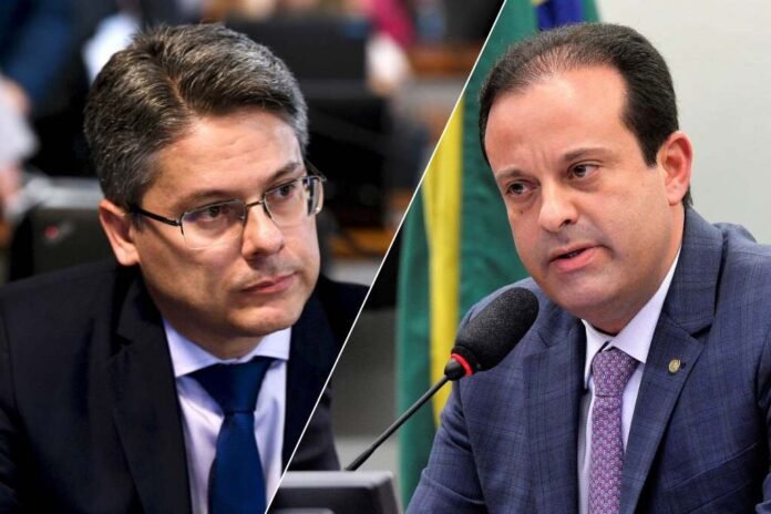 Pesquisa aponta liderança de Alessandro Vieira e André Moura na disputa pelo Senado em Sergipe
